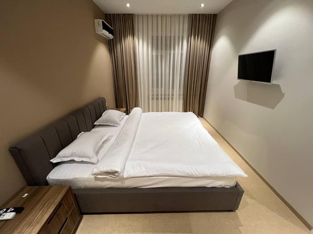Pana Hotel 20/50