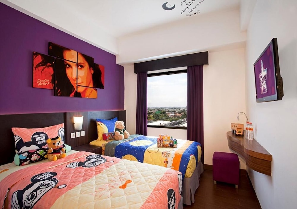 Fame Hotel Gading Serpong 21/51