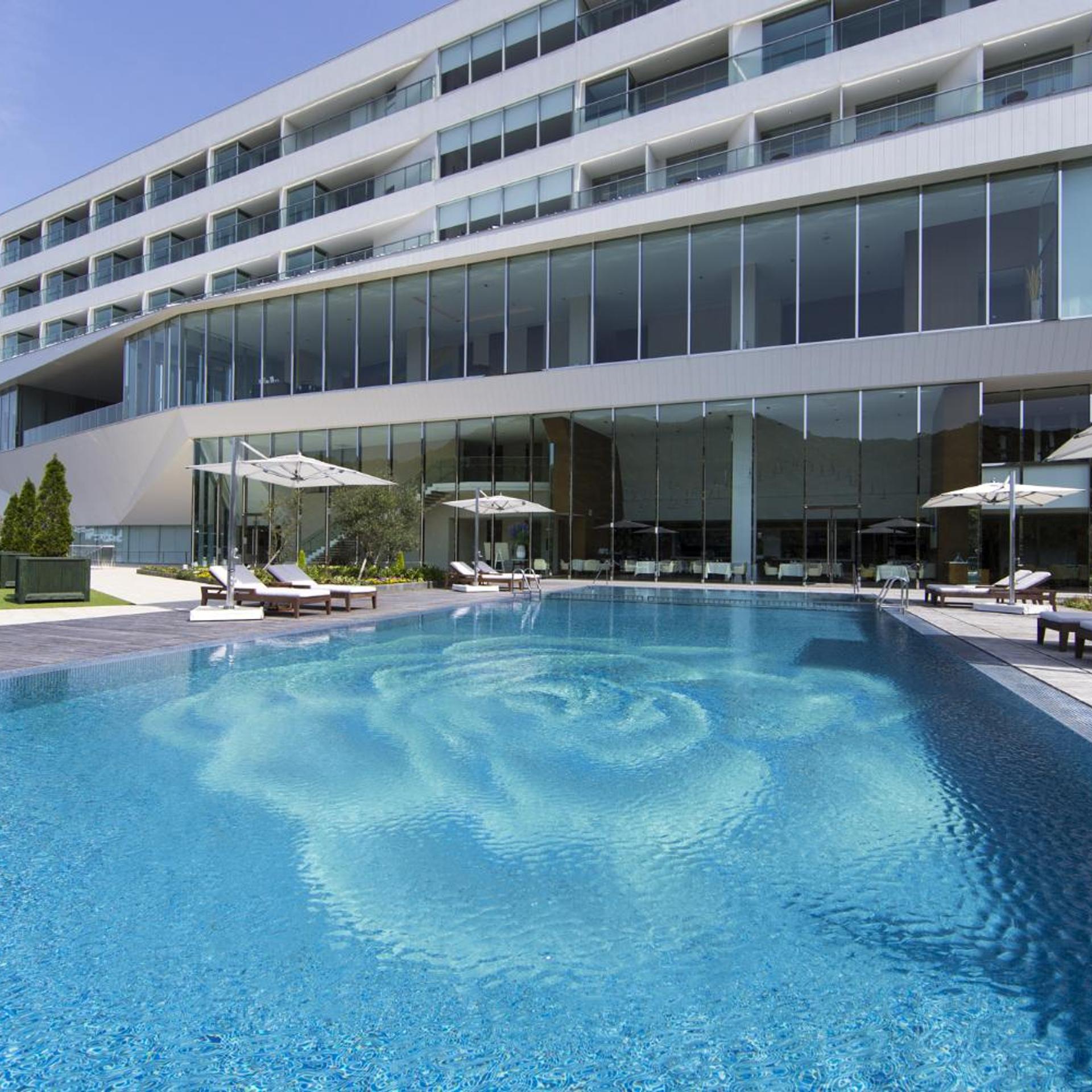 Olive Bay Hotel 8/53