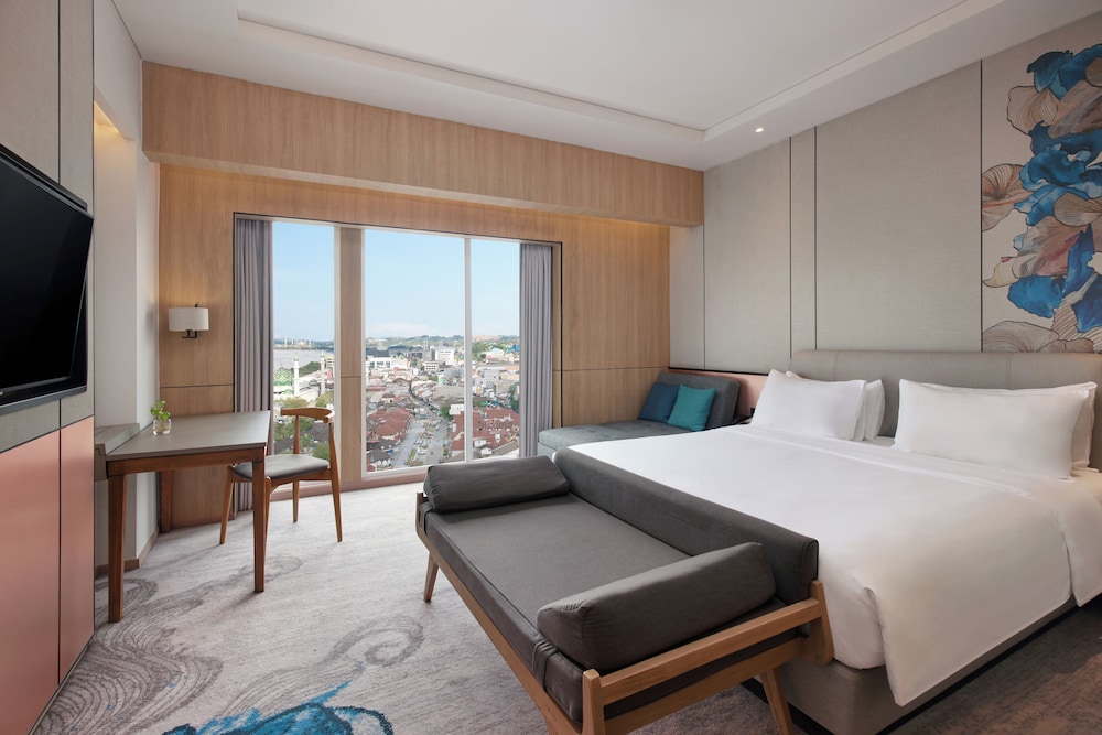 Mercure Samarinda 19/75