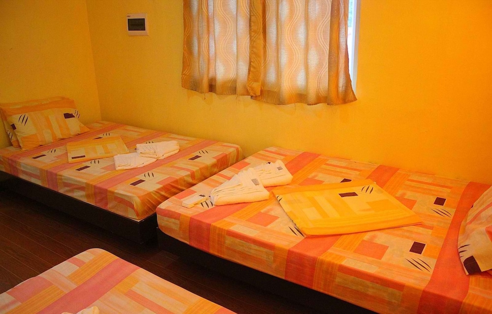 Coco Mango's Place 36/66