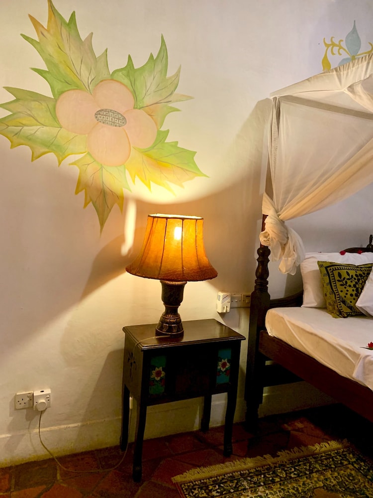Kenyan House Boutique Hotel 18/36
