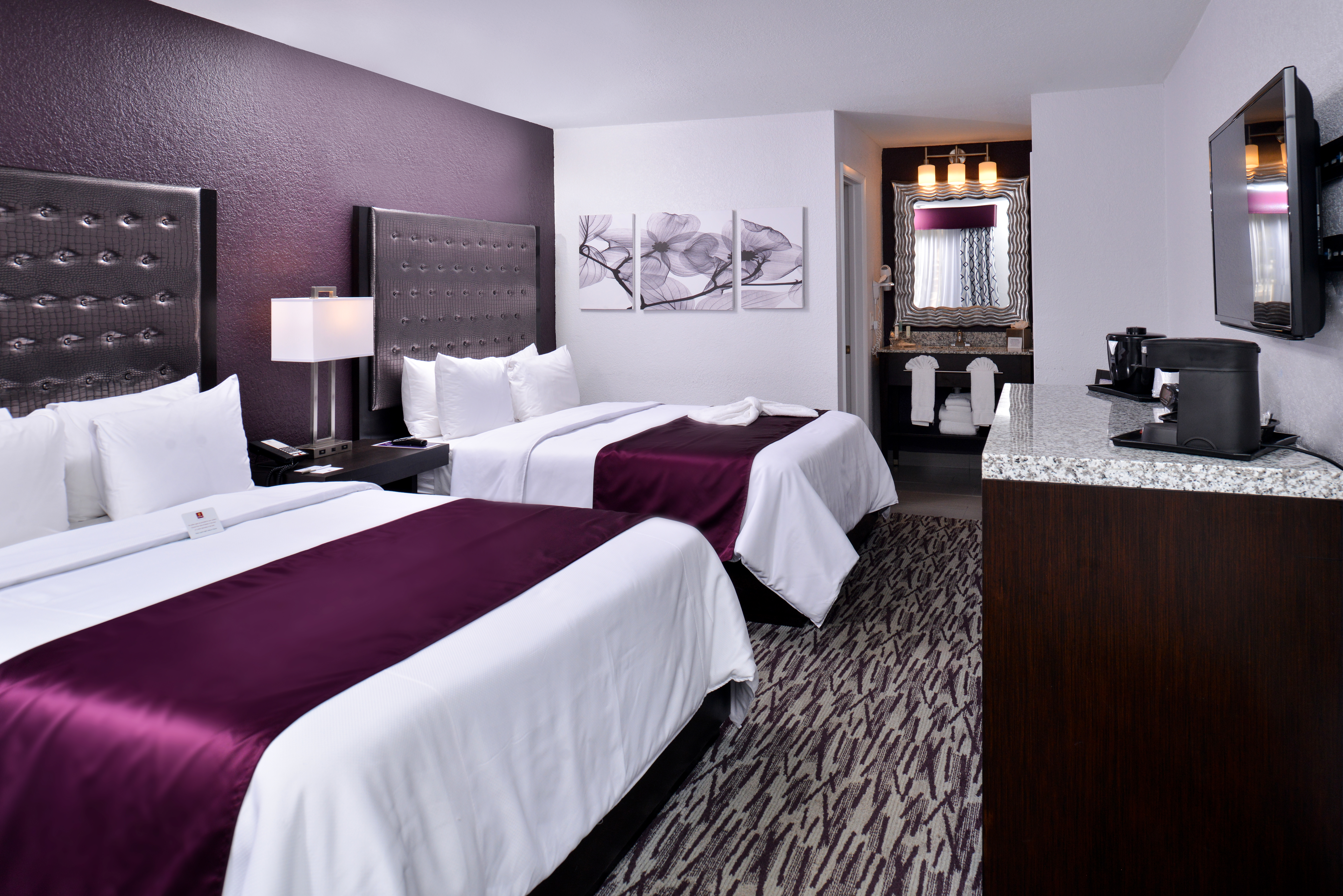 SUITE, 2 QUEEN BEDS