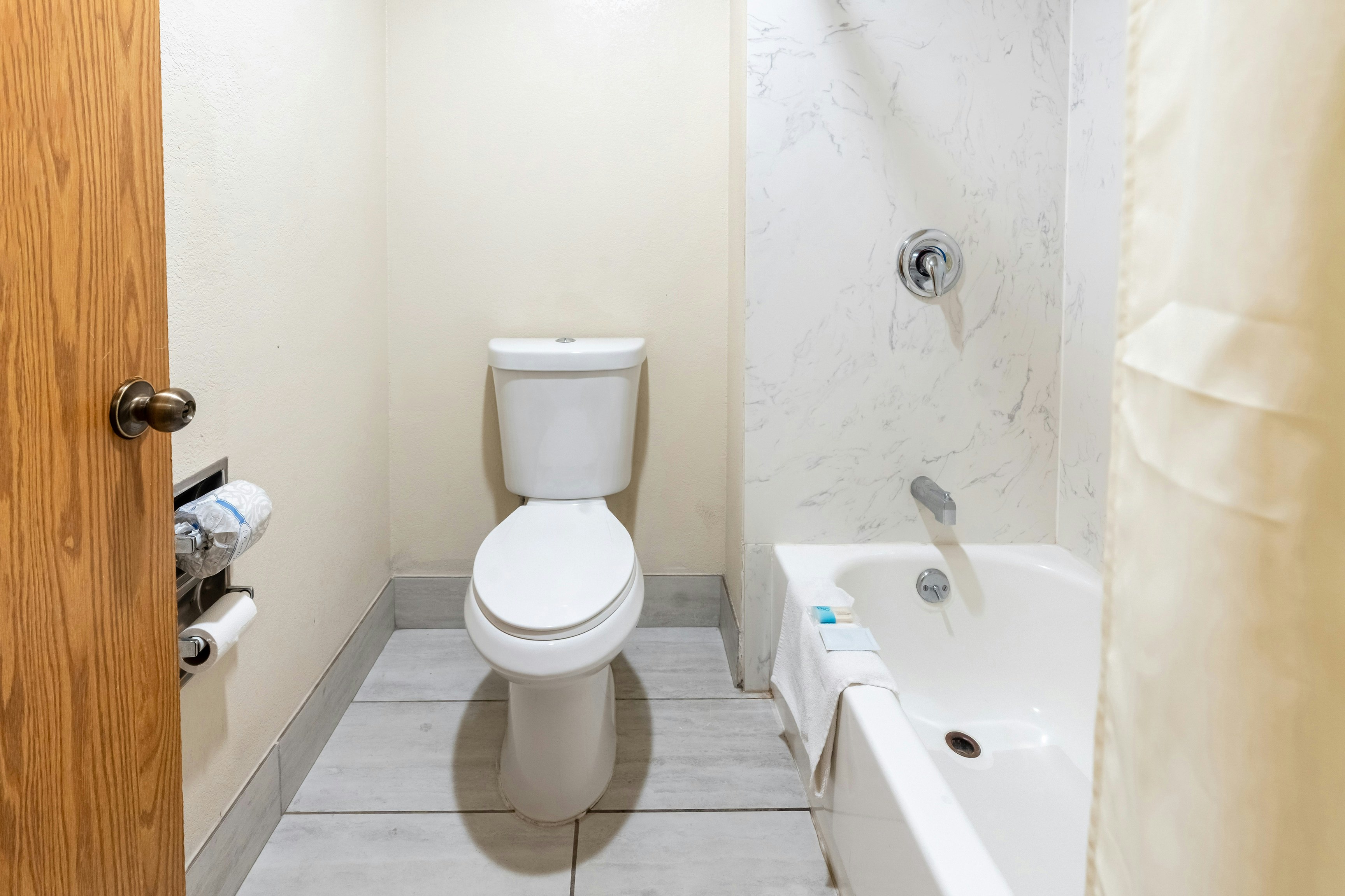 غرفة بسرير كينج، Budget Inn Corcoran Near Tulare CA 43 4/5