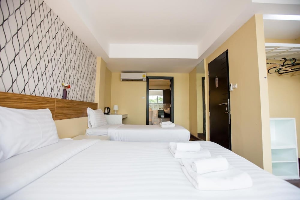 Snooze Hotel Thonglor Bangkok 9/53