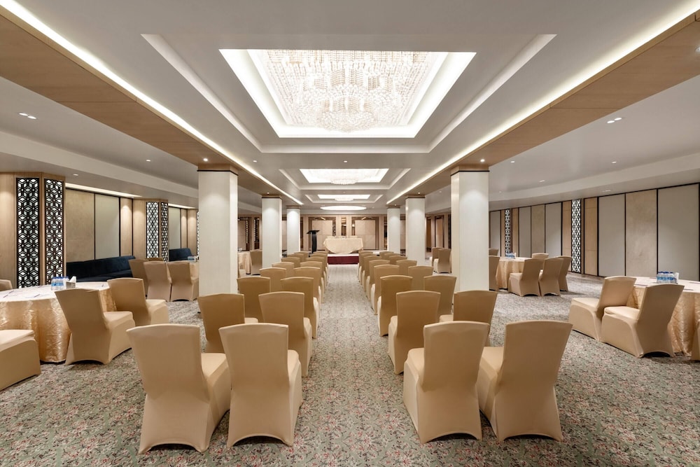 Ramada by Wyndham Katra Station Road 32/50