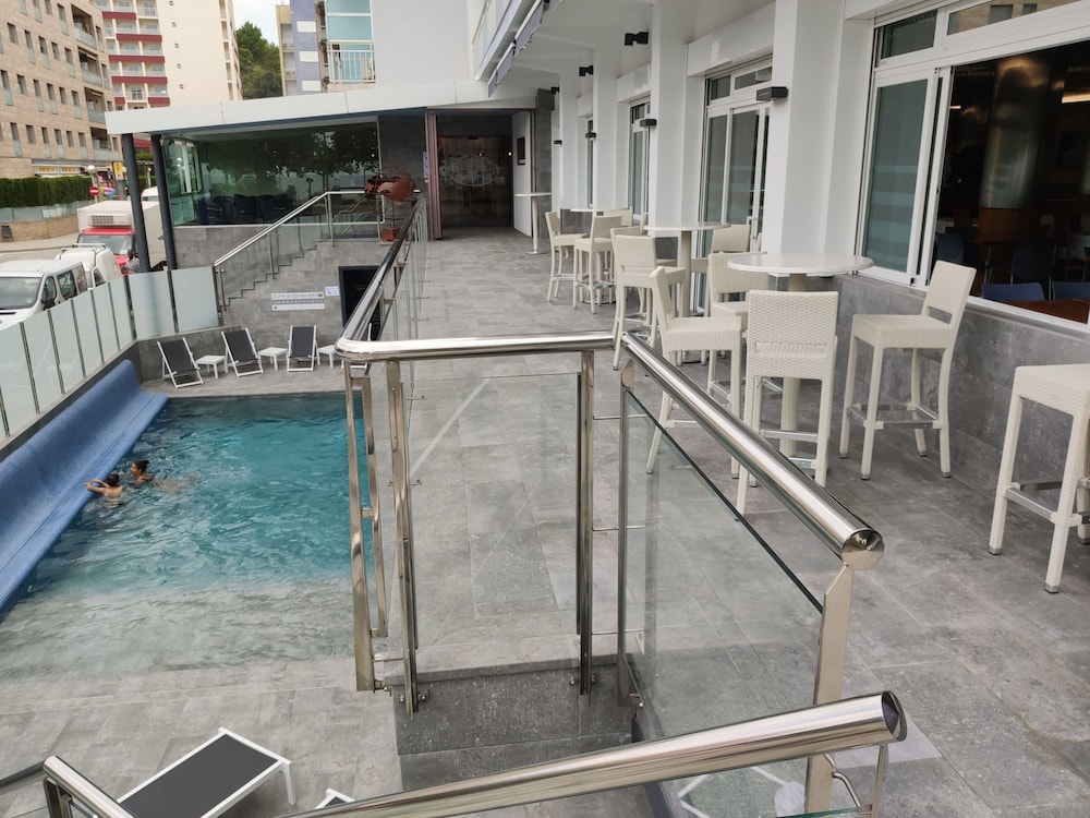 Hotel Internacional Calella 56/73