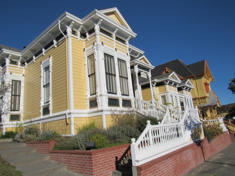 Carter House Inns 7/50