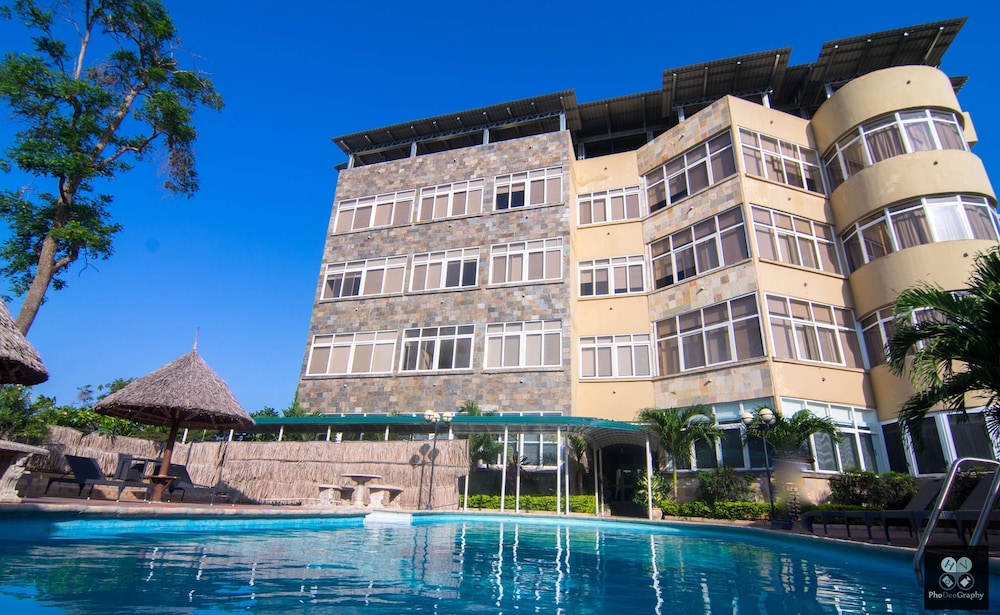 COLOSSEUM SQUARE LUXURY APARTMENTS in DAR ES SALAAM