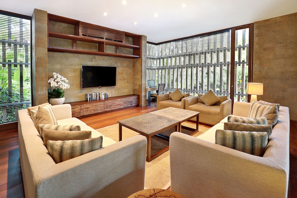 The Elysian Boutique Villa Hotel 23/50