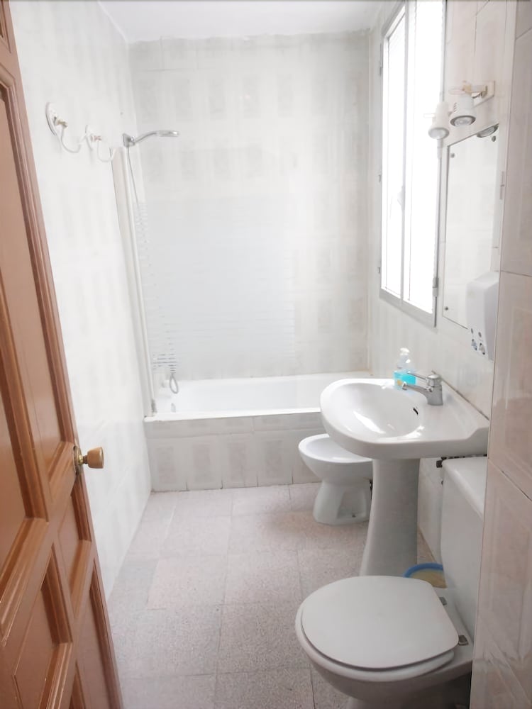 Hostal Numancia 42/46