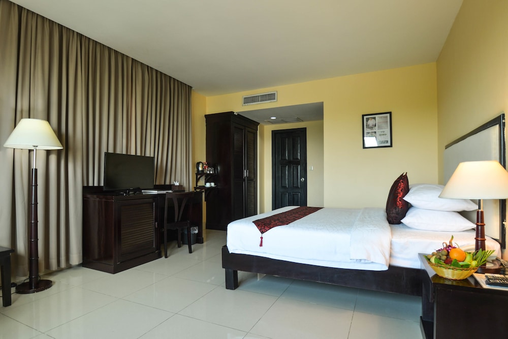 Almond Hotel - Phnom Penh 10/50