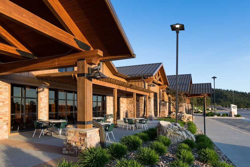 The Lodge At Deadwood Gaming Resort 7/69