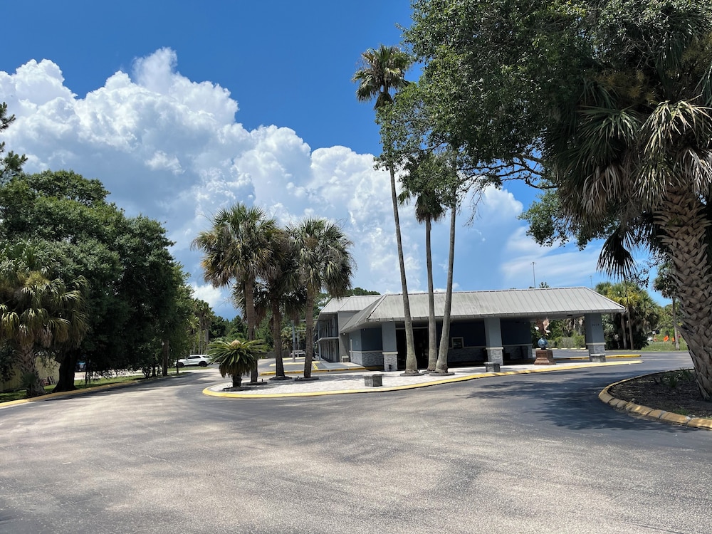 Quality Inn Elkton -St. Augustine South 48/53