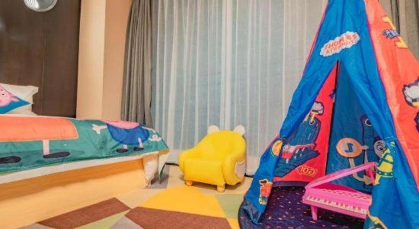 Chonpines Hotel (Guangzhou Rongchuang Wenlvcheng) 54/56
