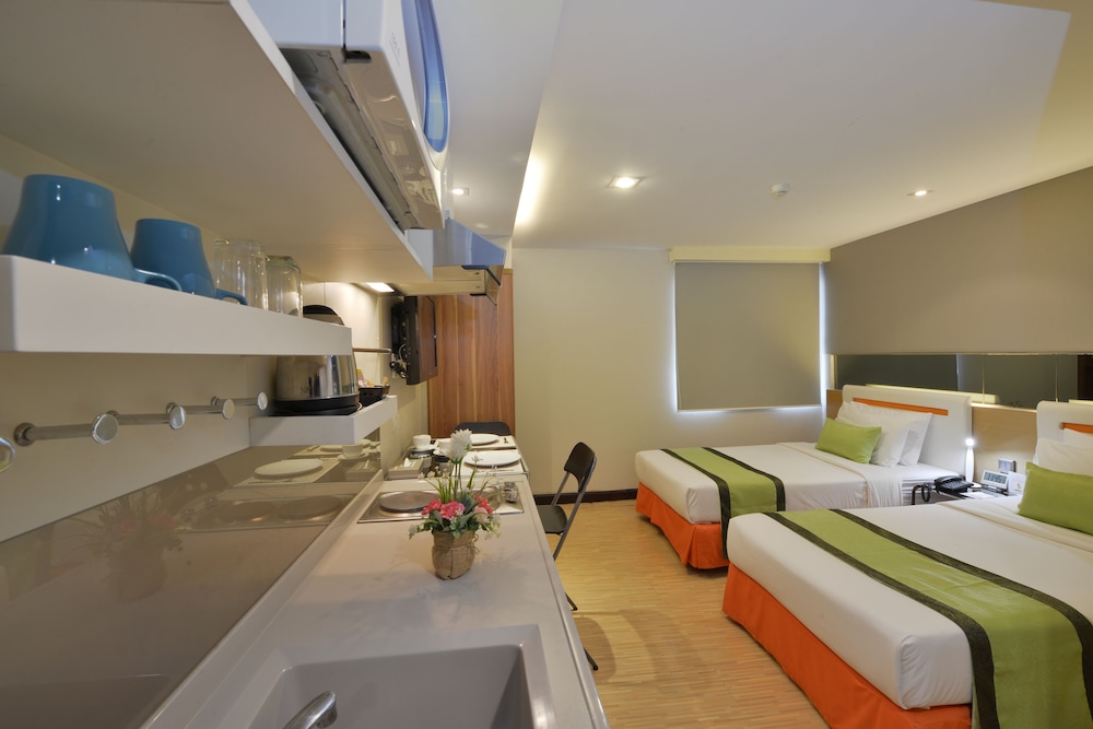 Arawana Express Phrom Phong (ex. Icheck Inn Regency Sukhumvit) 23/52