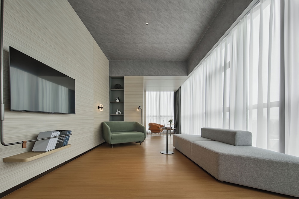 Novotel Yinchuan Lanxigu 38/51