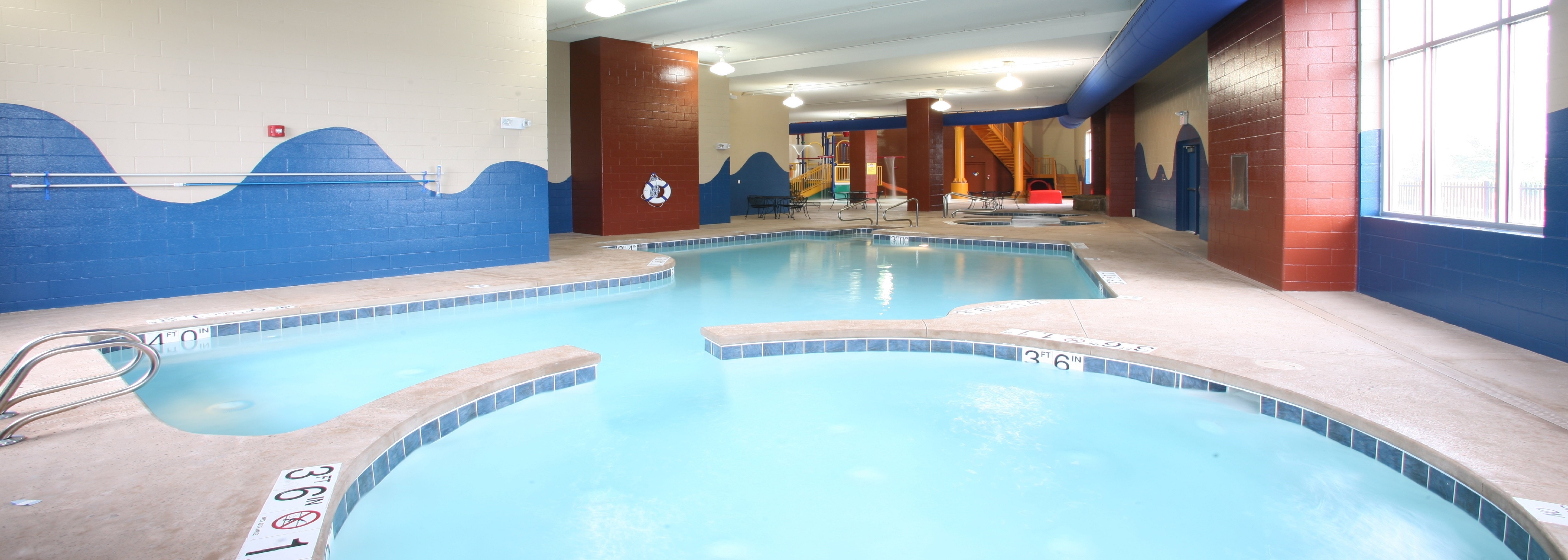 Holiday Inn Omaha Downtown-Airport 39/77