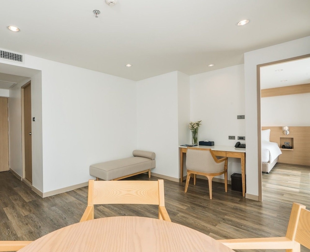 Rattanachol Hotel 29/50