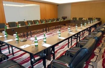 Emersia Hotel Resort 41/50