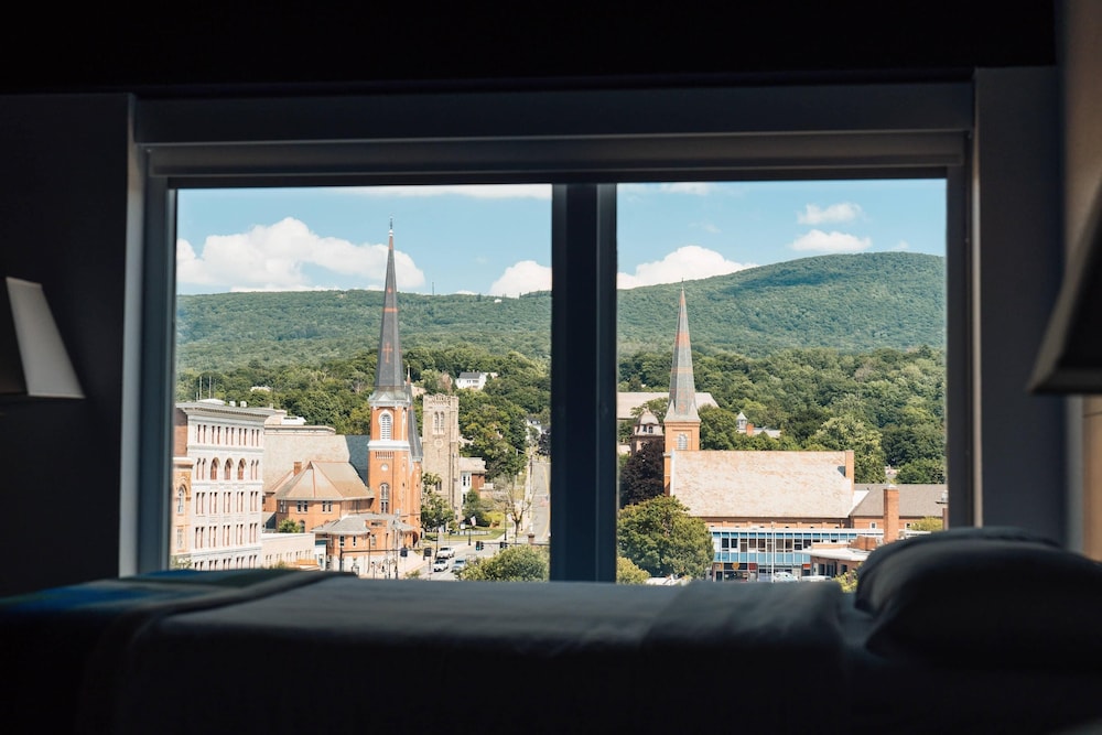 Hotel Downstreet, an Ascend Collection Hotel 24/50