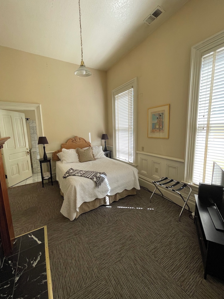 Carter House Inns 17/50