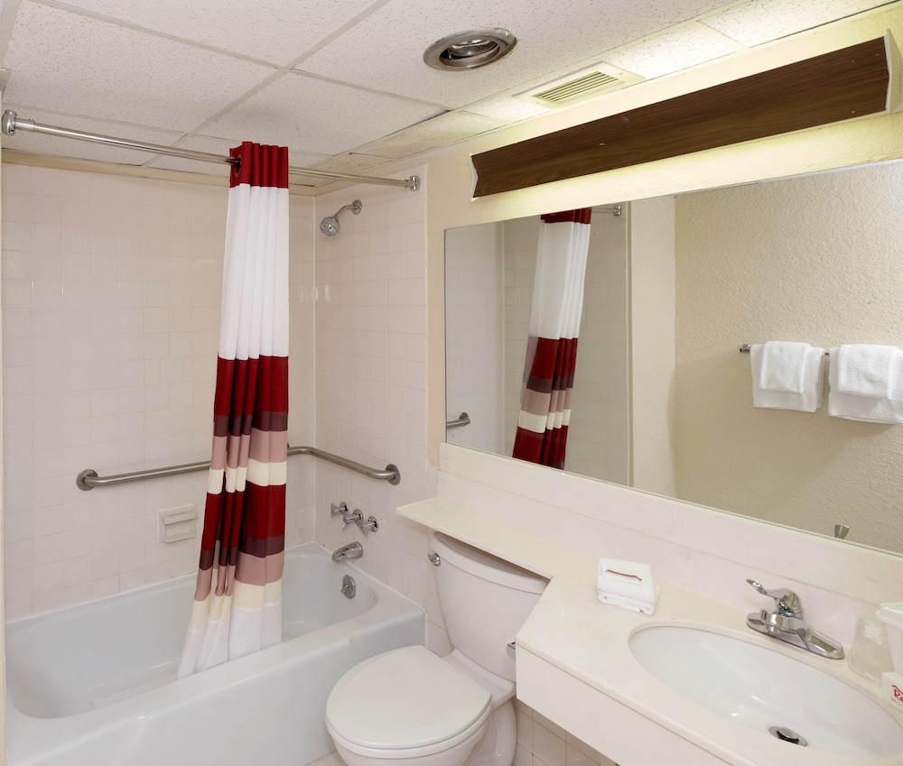 Days Inn by Wyndham Williamsport 35/35