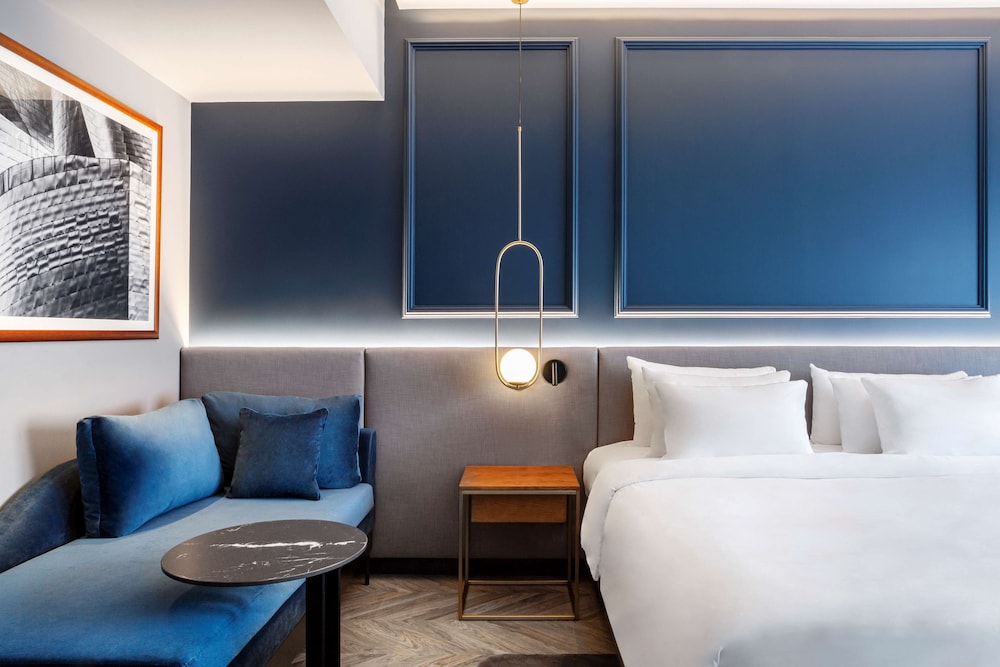 Family, Twin Beds, Radisson Collection Bilbao 2/7
