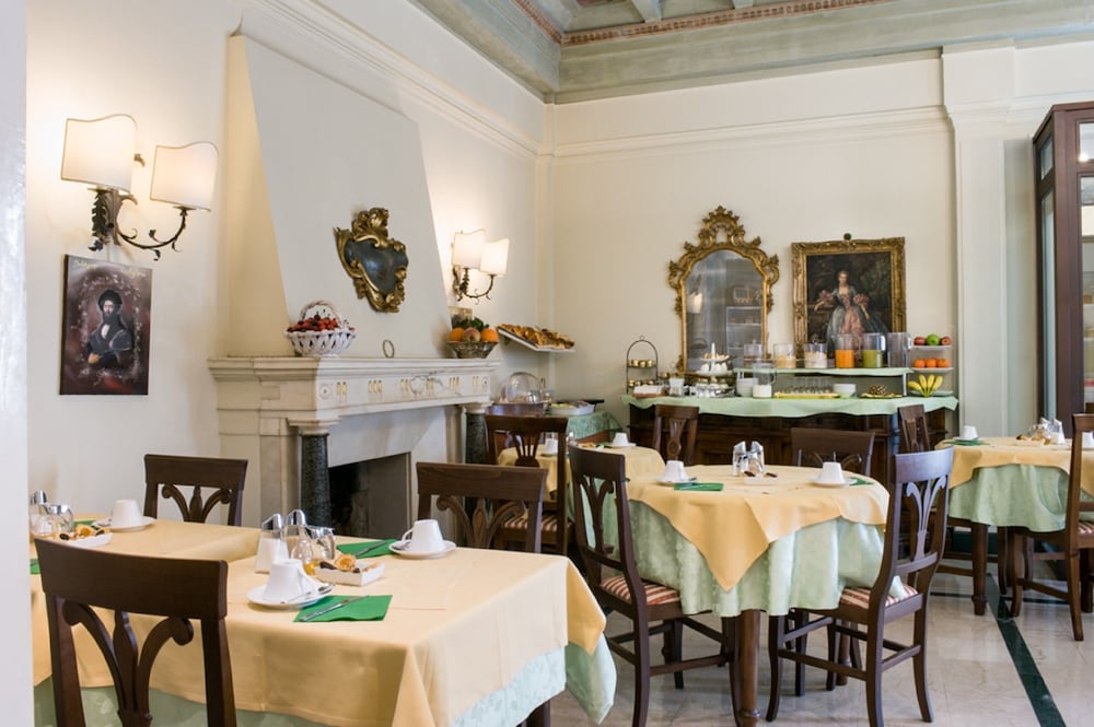 Alloro B&B 43/45