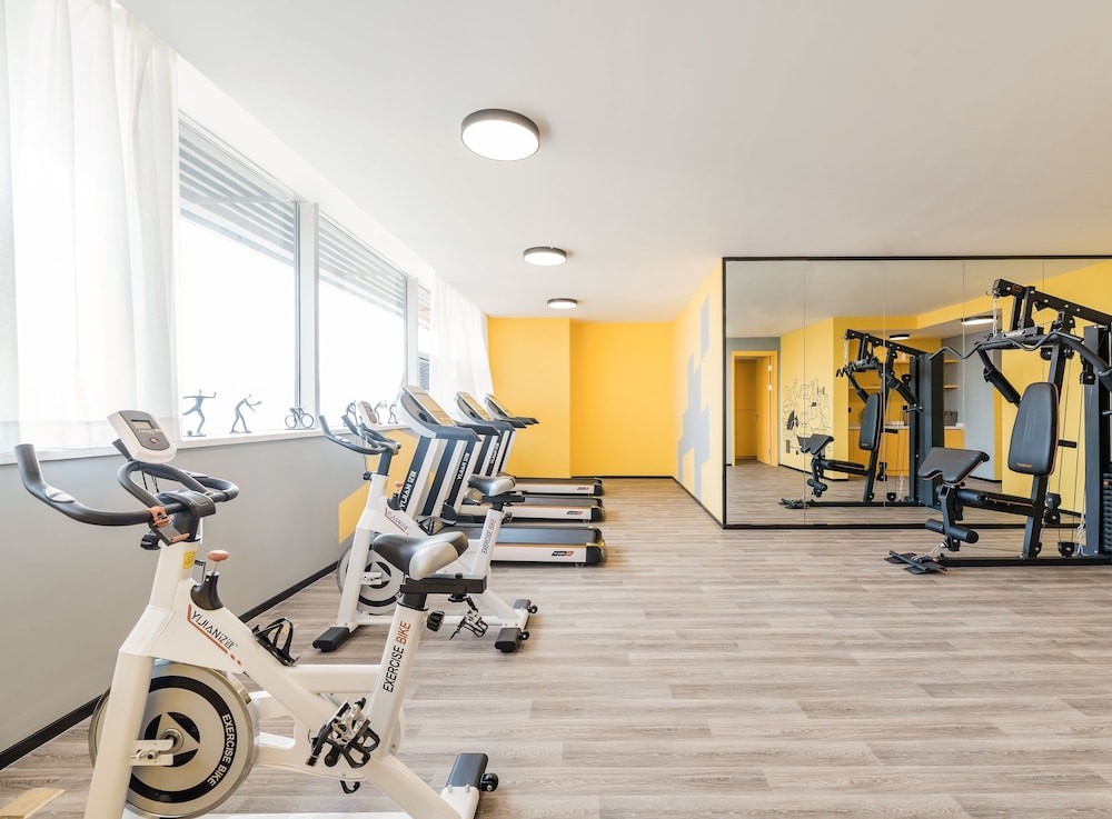 Atour Hotel Nantong Xinghu 23/34