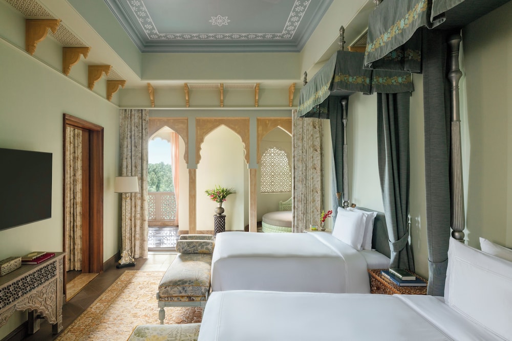 Raffles Jaipur 45/93