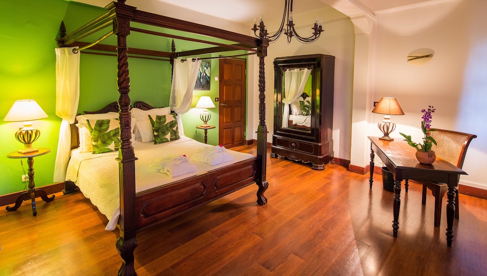 L Imperatrice Hotel 8/53