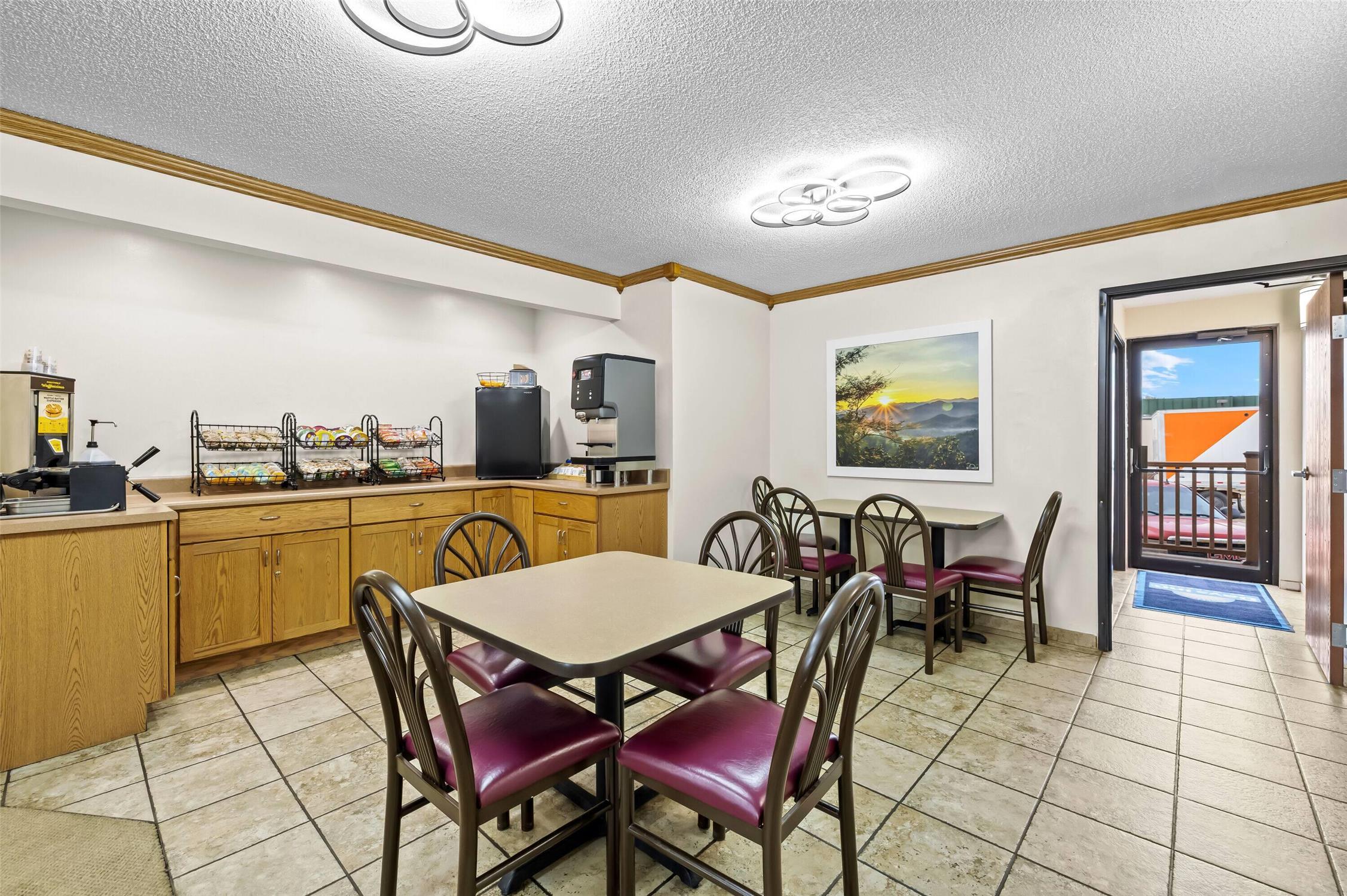 Days Inn By Wyndham Wall 21/28
