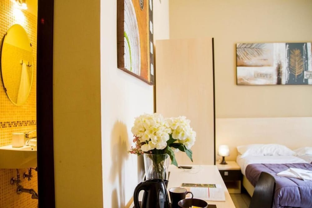Mosaic Guest House 33/53