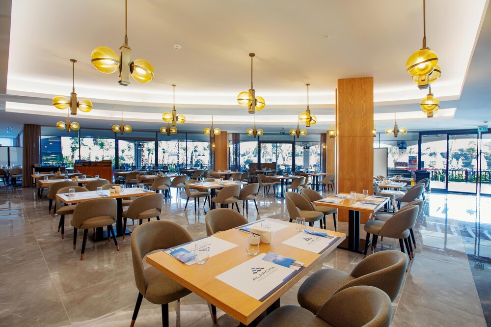 Alarcha Hotels and Resort 32/50