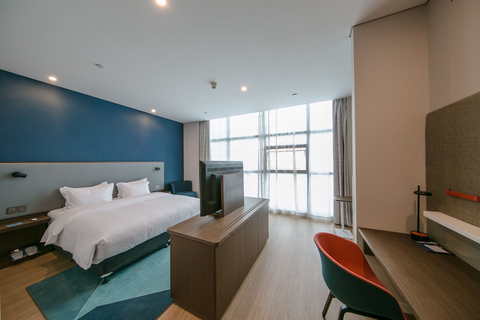 Specialty, Single Bed