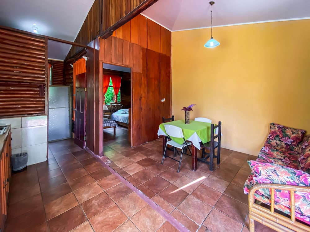 Arenal Tropical Garden 6/50