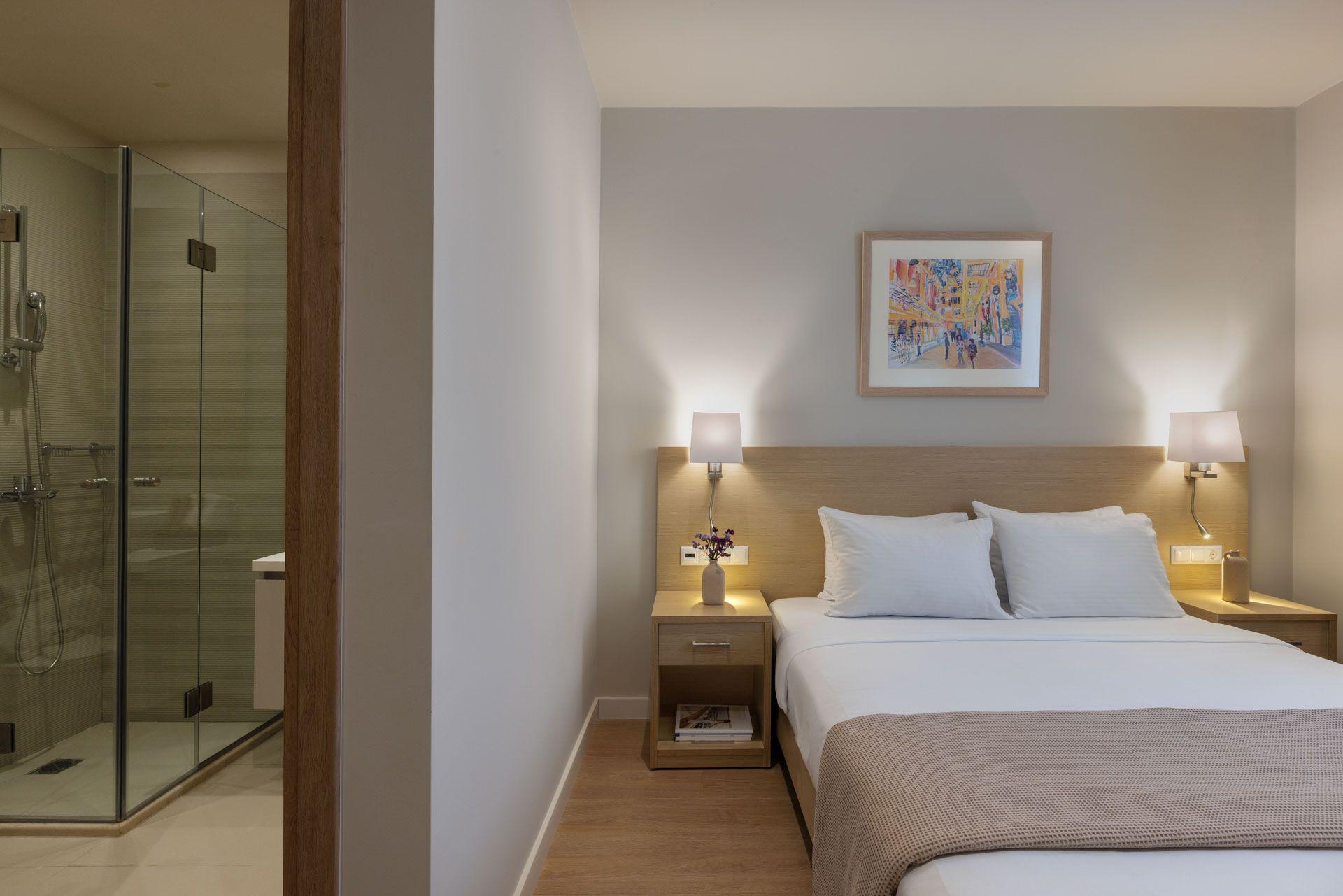 Deluxe, City View, Balcony or Terrace