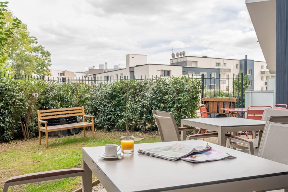 Quality Aparthotel Villefontaine 26/33
