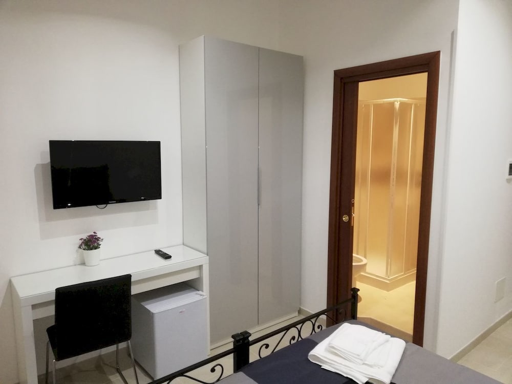 Imera Rooms 44/50