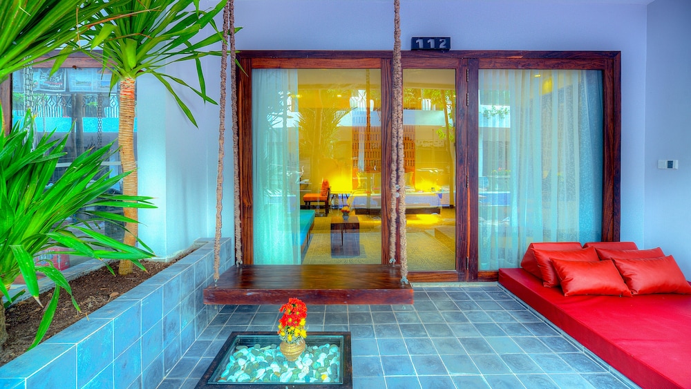 GOLDEN TEMPLE RETREAT 53/72