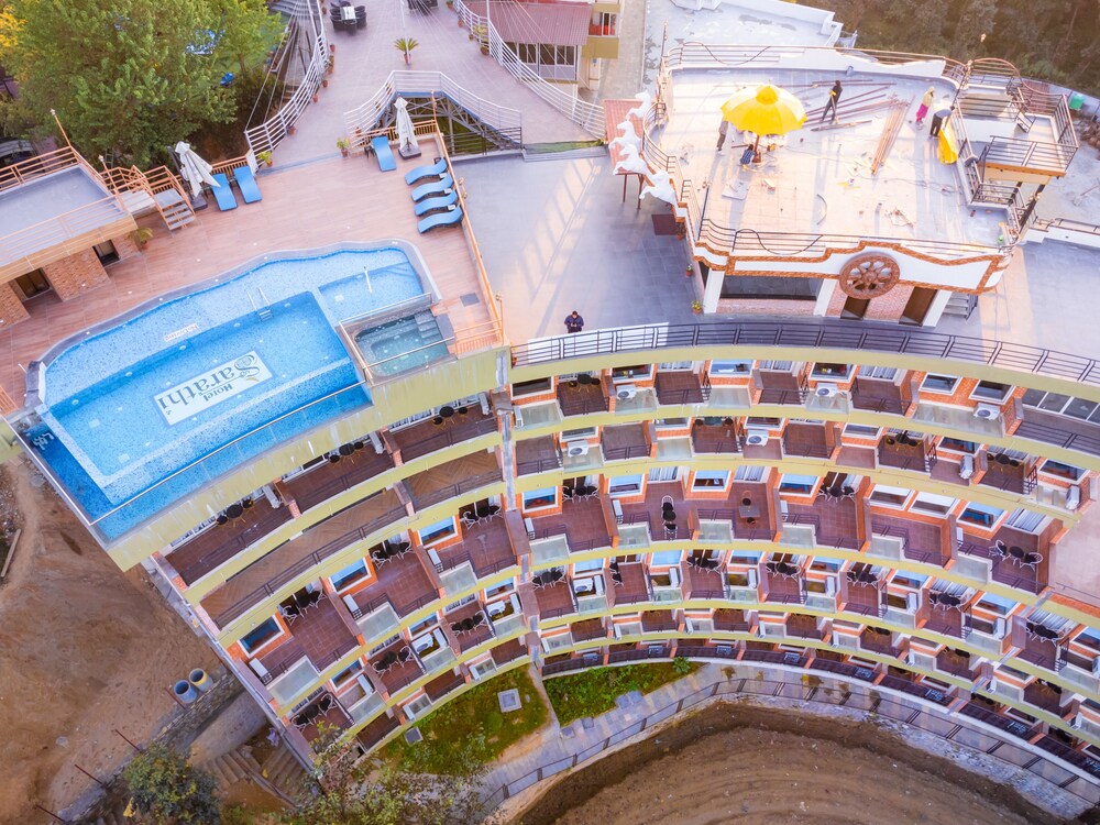 Hotel Sarathi 28/50