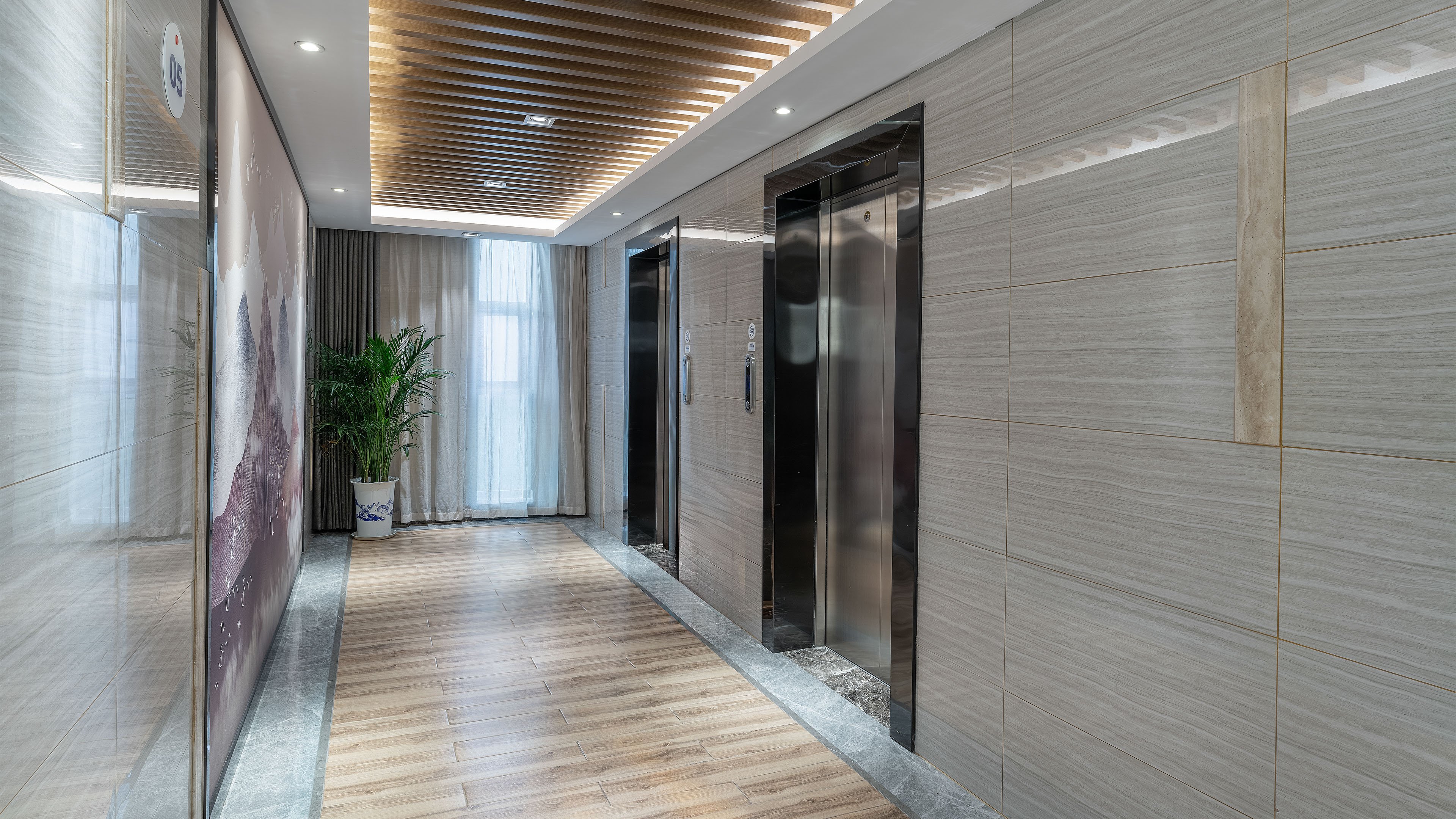 Holiday Inn Express Huangshi Cihu Lake 21/37