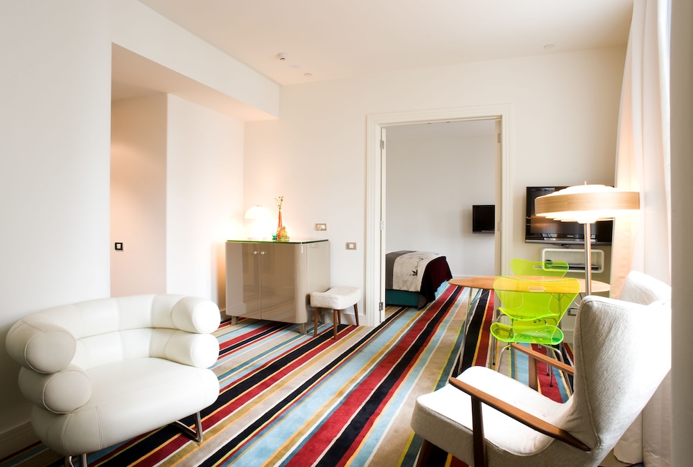 Hotel DeBrett 18/67