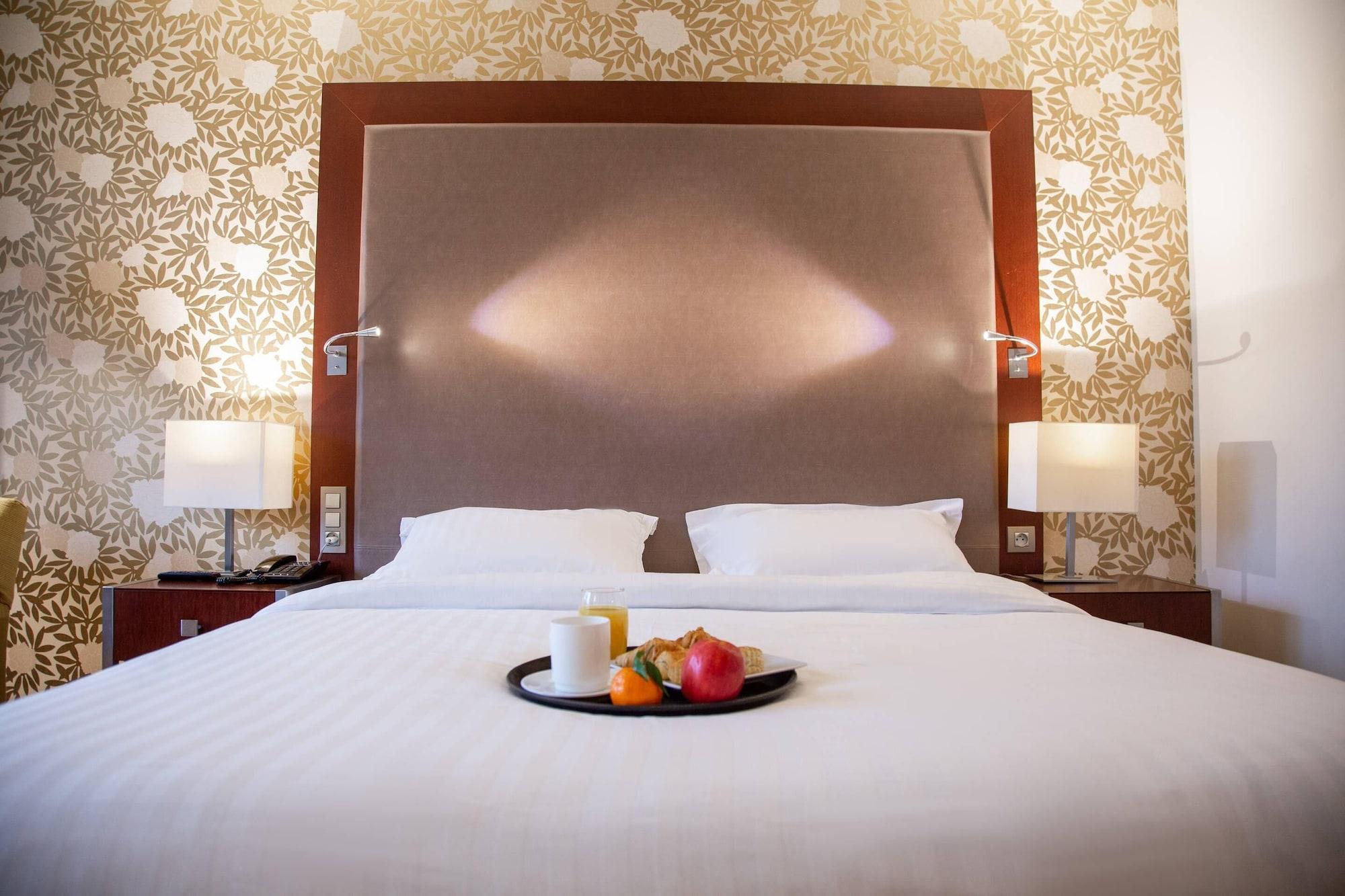2 Rooms, Apartment, Multiple Beds، Clarion Paris CDG Airport 2/6