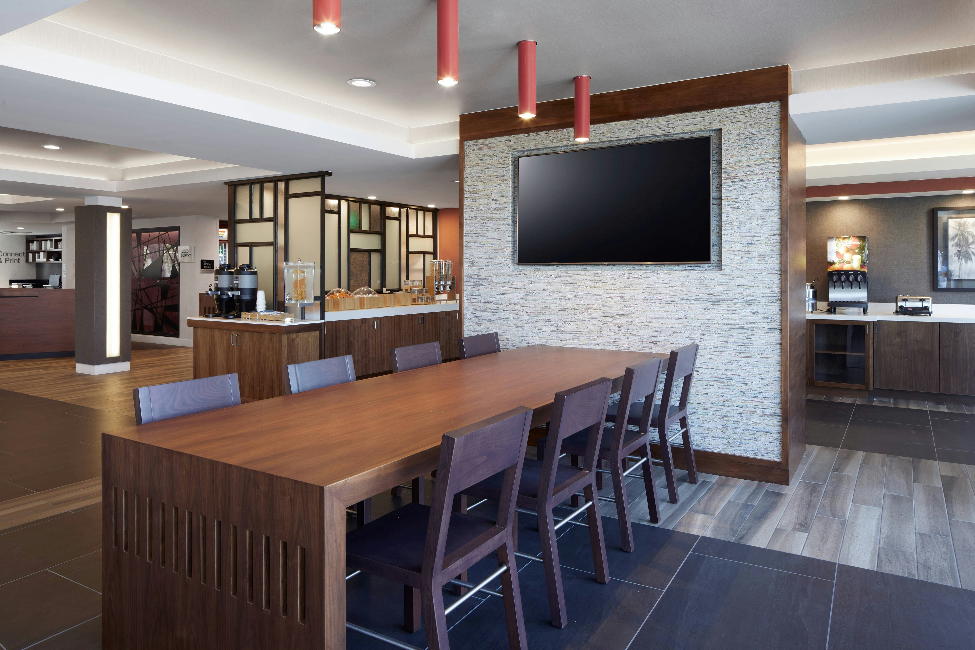 Fairfield Inn Suites By Marriott Camarillo 45/50