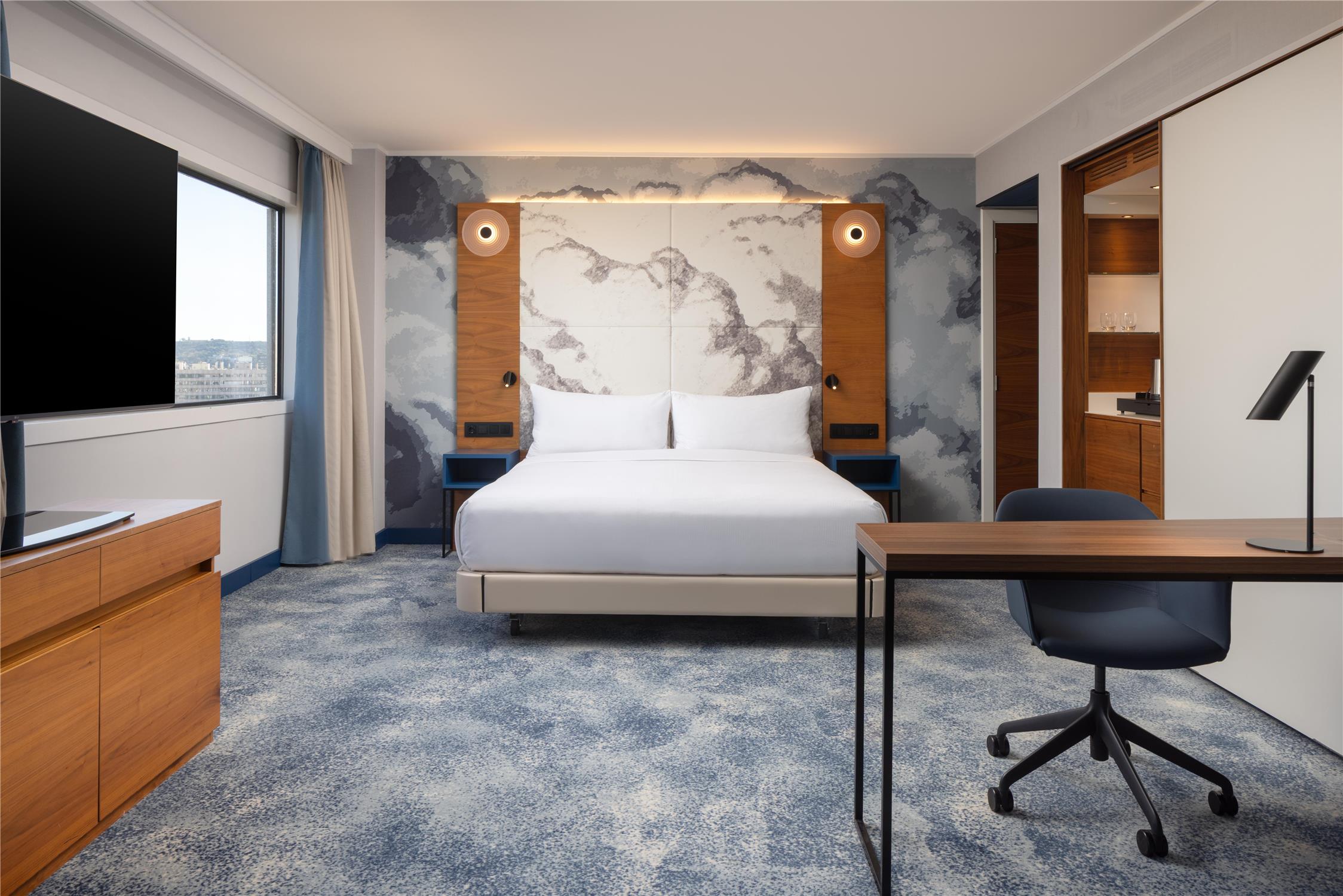 Master, Suite, King Bed