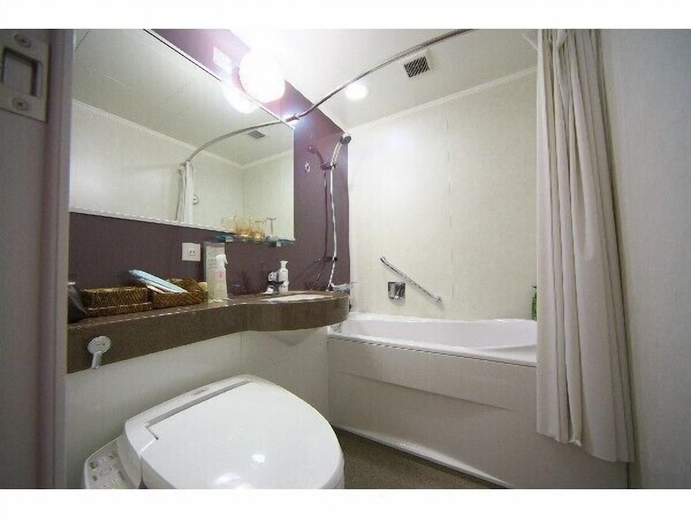 Hotel Coco Grand Takasaki 40/42