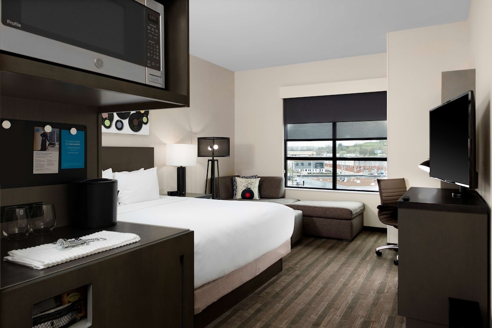 Hyatt House Nashville Downtown / Convention Center 12/47