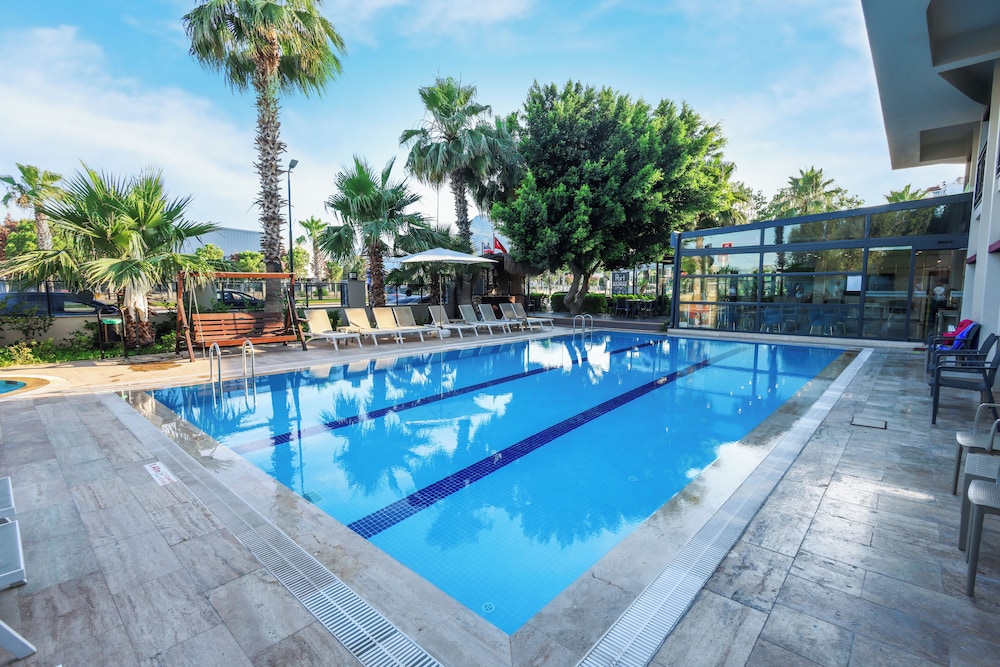 Leaf Port Boutique Hotel 27/50